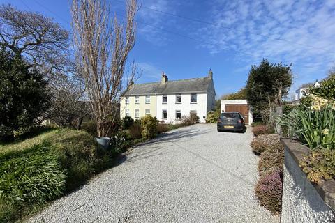 1 School Hill, Shortlanesend, Truro, TR4 9DU