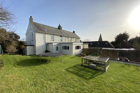 1 School Hill, Shortlanesend, Truro, TR4 9DU
