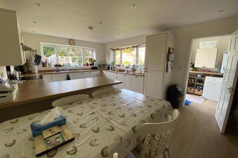 1 School Hill, Shortlanesend, Truro, TR4 9DU