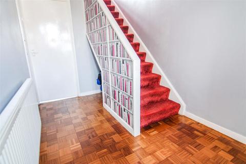 1 Clarney Place, Darfield, Barnsley, S73 9EQ