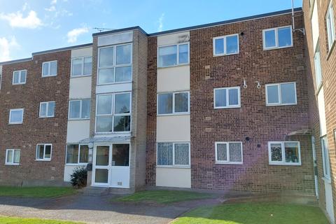 13 Chaplaincy Gardens, Hornchurch, RM11 3SH