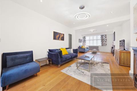 5 bedroom semi-detached house to rent, Chanctonbury Way, Woodside Park, London, N12