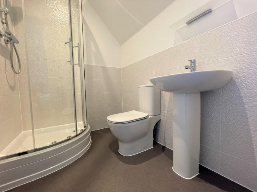 Bedroom one en-suite