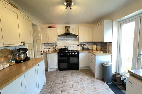 17 New Road, Troon, Camborne, TR14 9EP