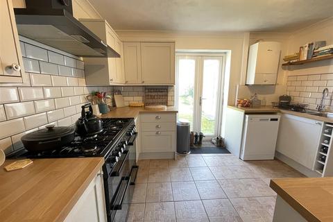 17 New Road, Troon, Camborne, TR14 9EP
