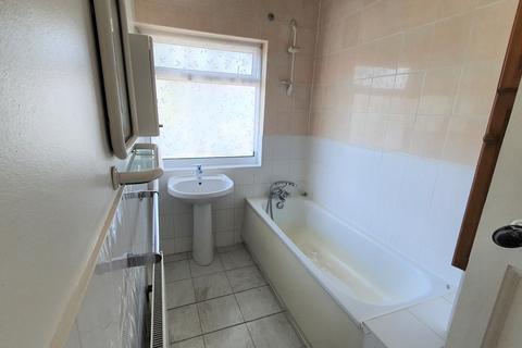 73 Colindeep Lane, London, NW9 6DJ