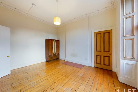 3 bedroom flat to rent, Lauriston Gardens, Marchmont, Edinburgh, EH3