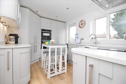 60 Sandpiper Road, Ipswich, IP2 9HU