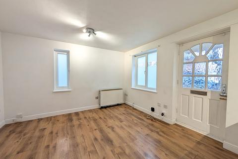 undefined, Avondale Road, Kettering, NN16