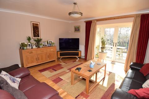 Hillcrest Amesbury Road, Shrewton, Salisbury, SP3 4HD