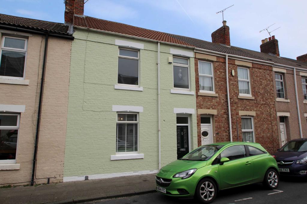 Eleanor Street, Cullercoats, Tyne &... 3 bed terraced house £250,000