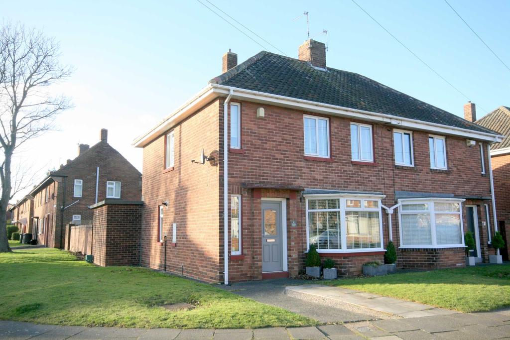 Haydon Drive, Whitley Bay, NE25 2 bed semidetached house £210,000
