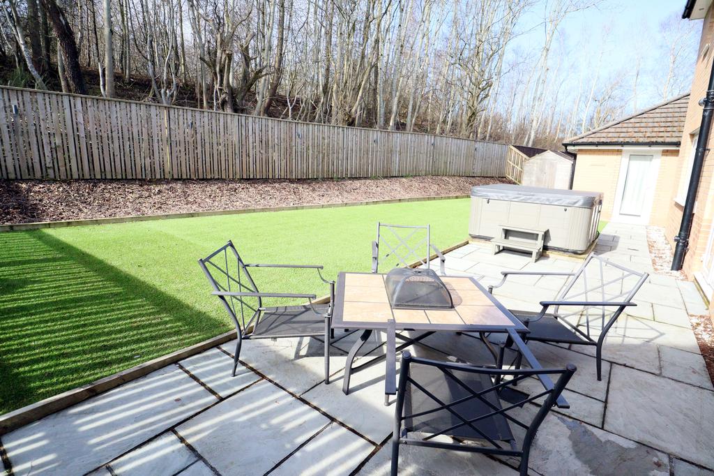 Rear garden (1)