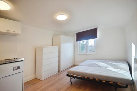 undefined, Brownhill Road, London, SE6