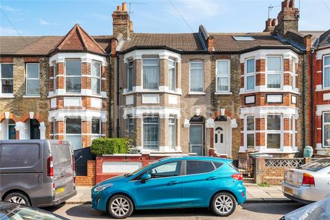 21 Warwick Gardens, London, N4 1JD