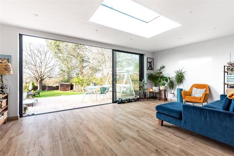 3 bedroom bungalow for sale, Old Fold View, Barnet, Hertfordshire, EN5