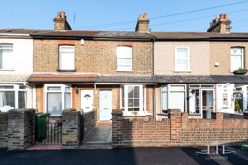 Melville Road, Rainham 2 bed terraced house £350,000
