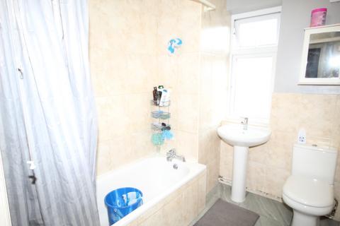 8, Chestnut Court Chestnut Avenue, Wembley, HA0 2LT
