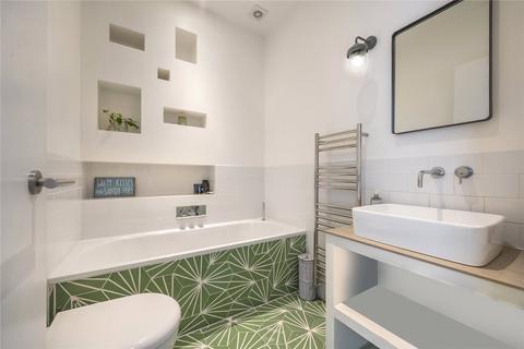 Flat 1, 32 Shirlock Road, London, NW3 2HS