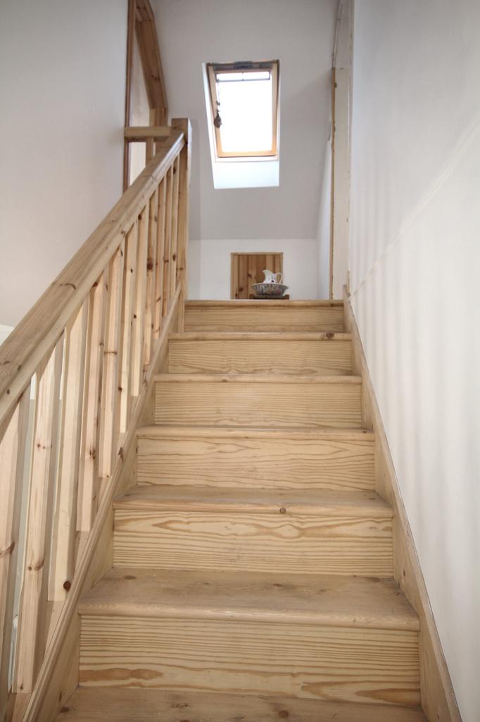Urrview, 13 Victoria Street, Kirkpatrick Durham -
