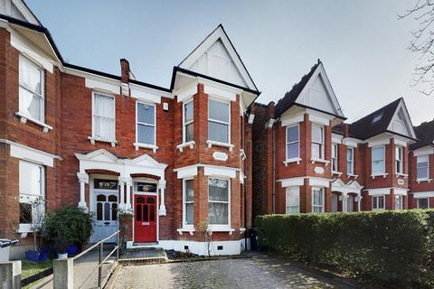 2 bedroom flat to rent, Sutton Road, Muswell Hill, N10