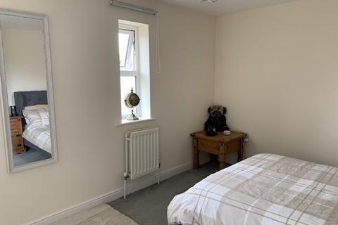 2 bedroom semi-detached house to rent, Longridge Way, Weston Village
