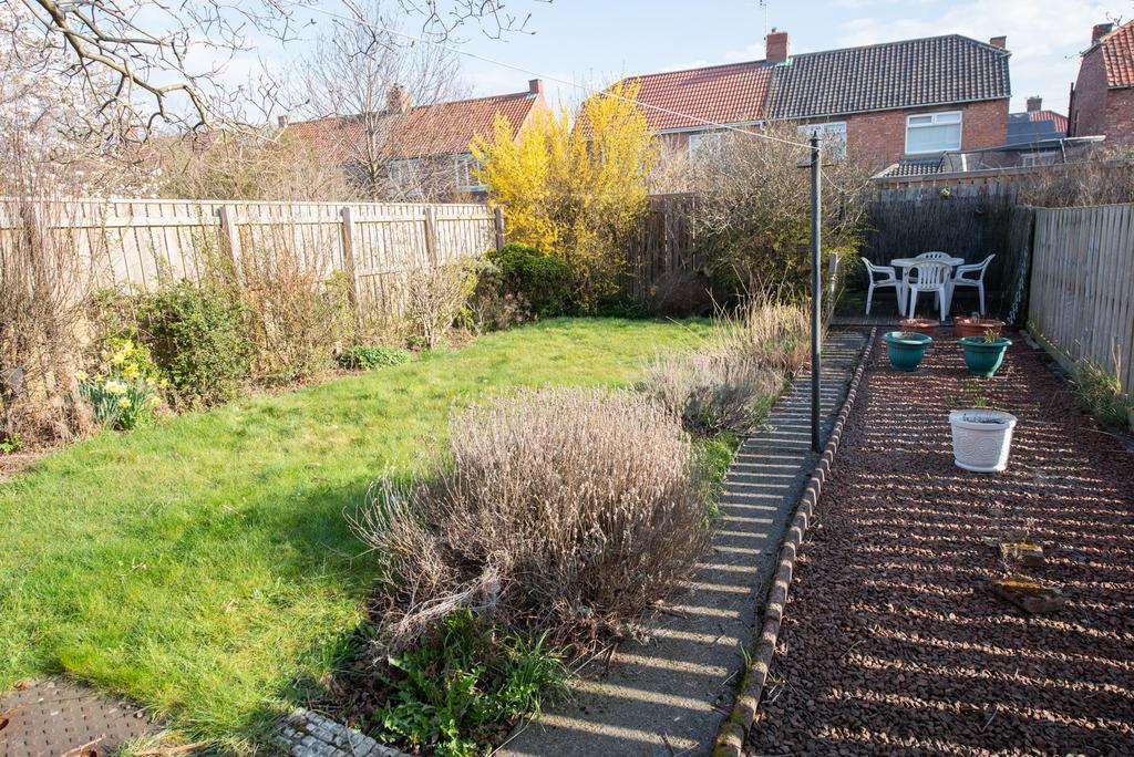 Conyers Road, South Pelaw, Chester le Street DH2 3 bed semidetached