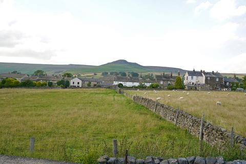 31 Dalacres Crescent, Embsay, Skipton, BD23 6RW