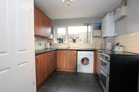 31 Dalacres Crescent, Embsay, Skipton, BD23 6RW