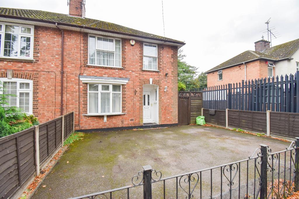 Hallam Crescent East, Leicester 3 bed semidetached house £900 pcm (£