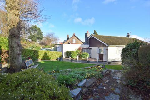 3 bedroom bungalow for sale - Governors Road, Onchan, IM3 1AU