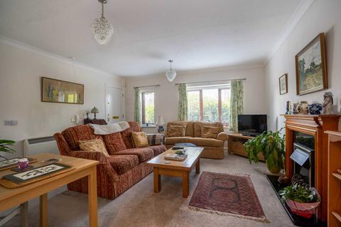 2 bedroom retirement property for sale - Meadowcroft, High street, Bushey
