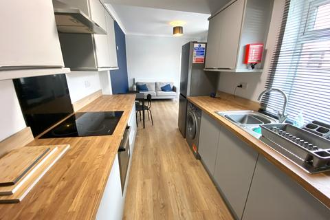 undefined, Broad Street, Newcastle-under-Lyme, ST5