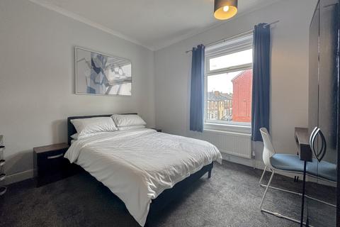 undefined, Broad Street, Newcastle-under-Lyme, ST5