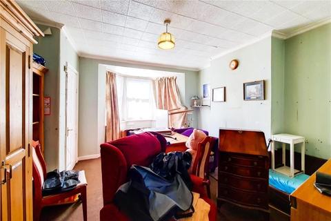 133 Whatley Avenue, London, SW20 9NT