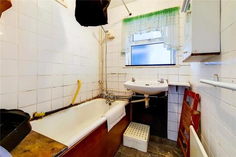 133 Whatley Avenue, London, SW20 9NT
