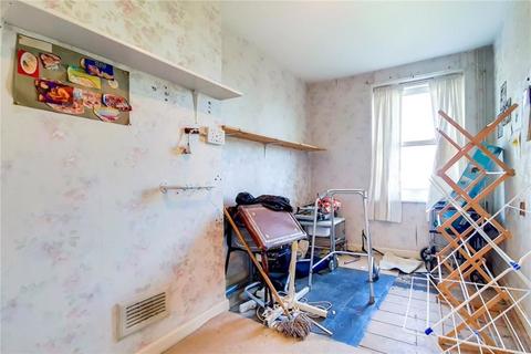 133 Whatley Avenue, London, SW20 9NT
