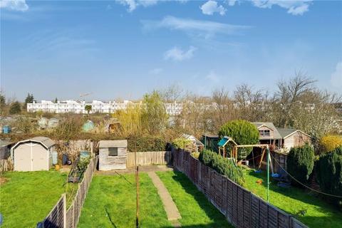 133 Whatley Avenue, London, SW20 9NT