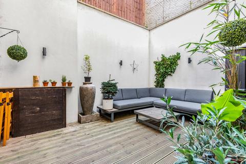 Flat 1, 24a Wanless Road, London, SE24 0HW