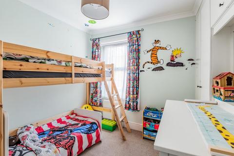1 Rasper Road, London, N20 0LU