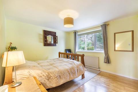5 Cavendish Meads, Ascot, SL5 9TB