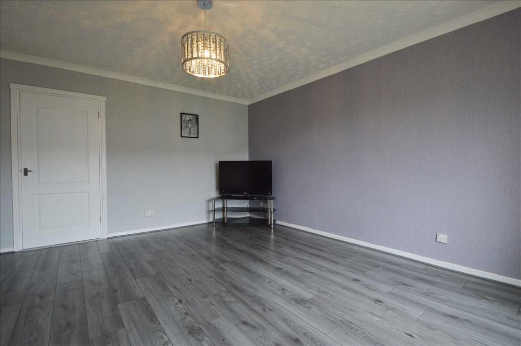 Etterick Wynd, Blantyre 2 bed terraced house £99,995