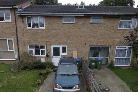 3 bedroom terraced house to rent, Warbler Close, Southampton SO16