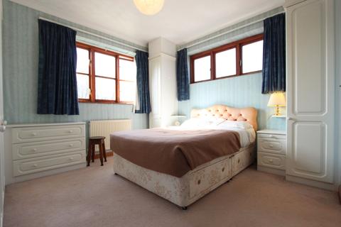 2 Moorwell Drive, Shepherdswell, Dover, CT15 7QD