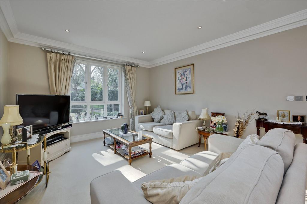 Rosemary Gate, 14 Esher Park Avenue, Esher, Surrey, KT10 2 bed apartment for sale £700,000