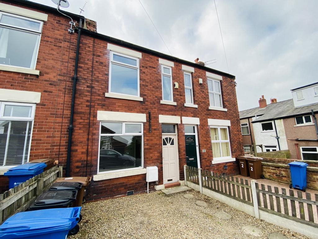 Hawk Green Road, Marple, Stockport, Greater Manchester, SK6 3 bed