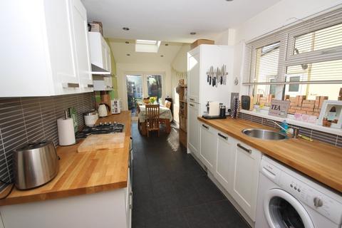 18 Blosse Road, Cardiff, CF14 2JB