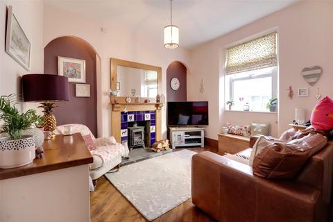 5 Castle Street, Northam, Bideford, EX39 1AT