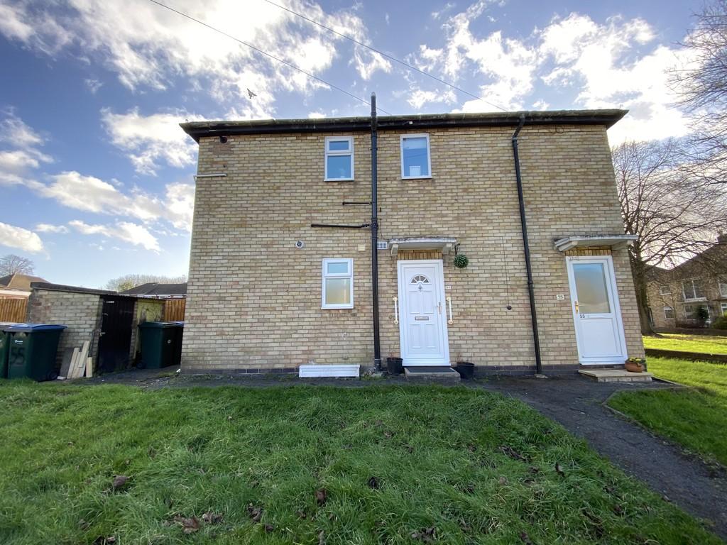 Sunnybank Avenue, Stonehouse Estate, Coventry, CV3 4DP 2 bed ground