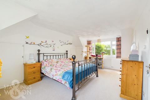 4 bedroom chalet for sale, Townhouse Road, Costessey, Norwich